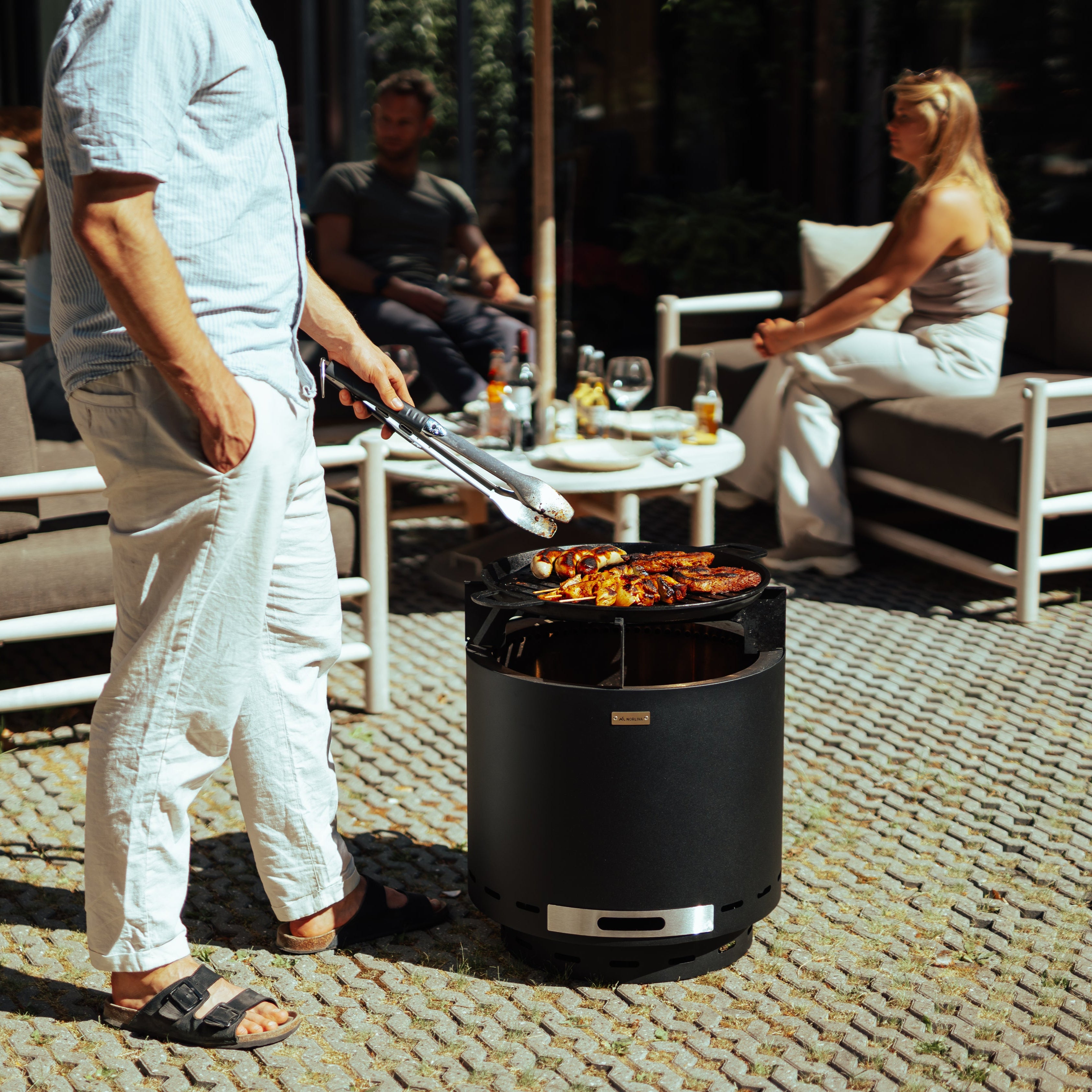 Set: Skara + Deckel + Gußeisen-Grillrost