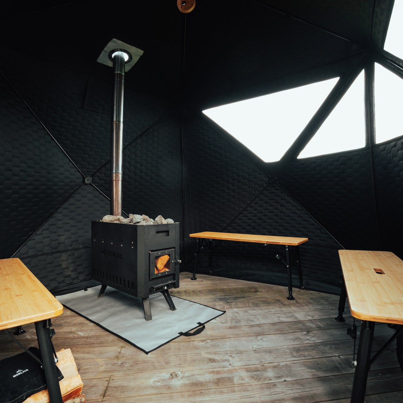 Set: Saunazelt Dalen + Ofen + Sauna-Zubehör + Bänke + Eistonne