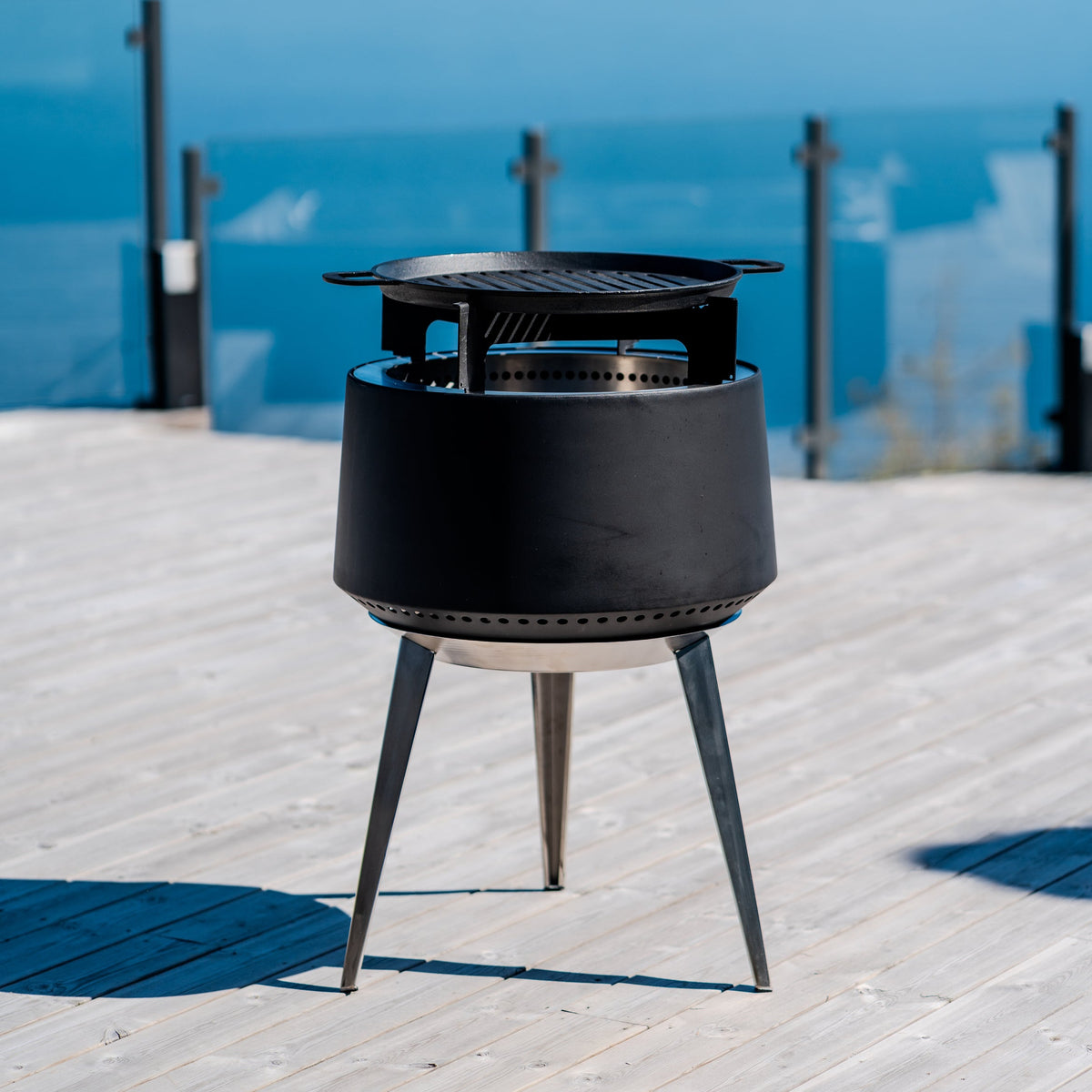 Set: Juna Pluss + Deckel + Gußeisen-Grillrost