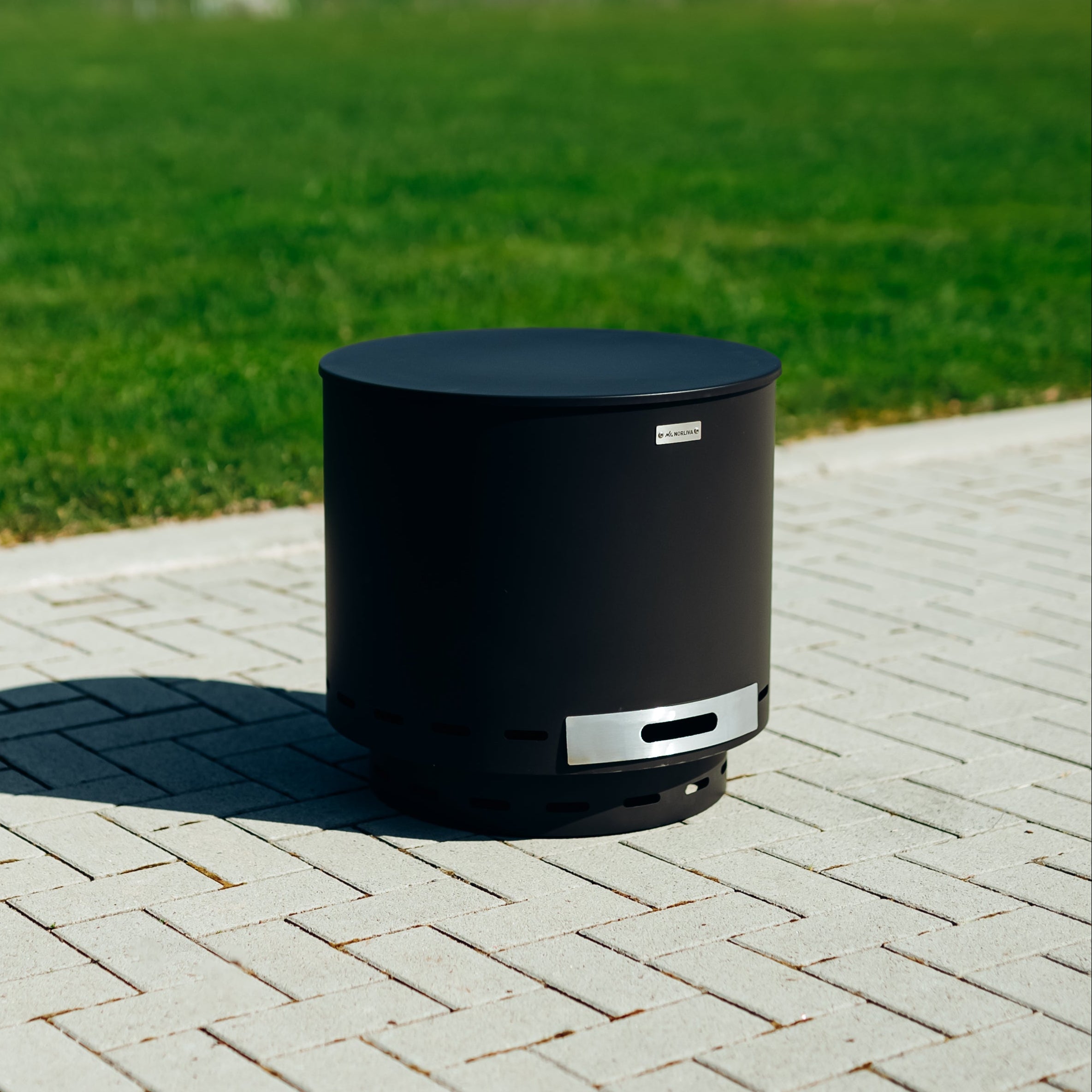 Set: Skara + Deckel + Feuerplatten-Grill + Pizzaofen-Aufsatz