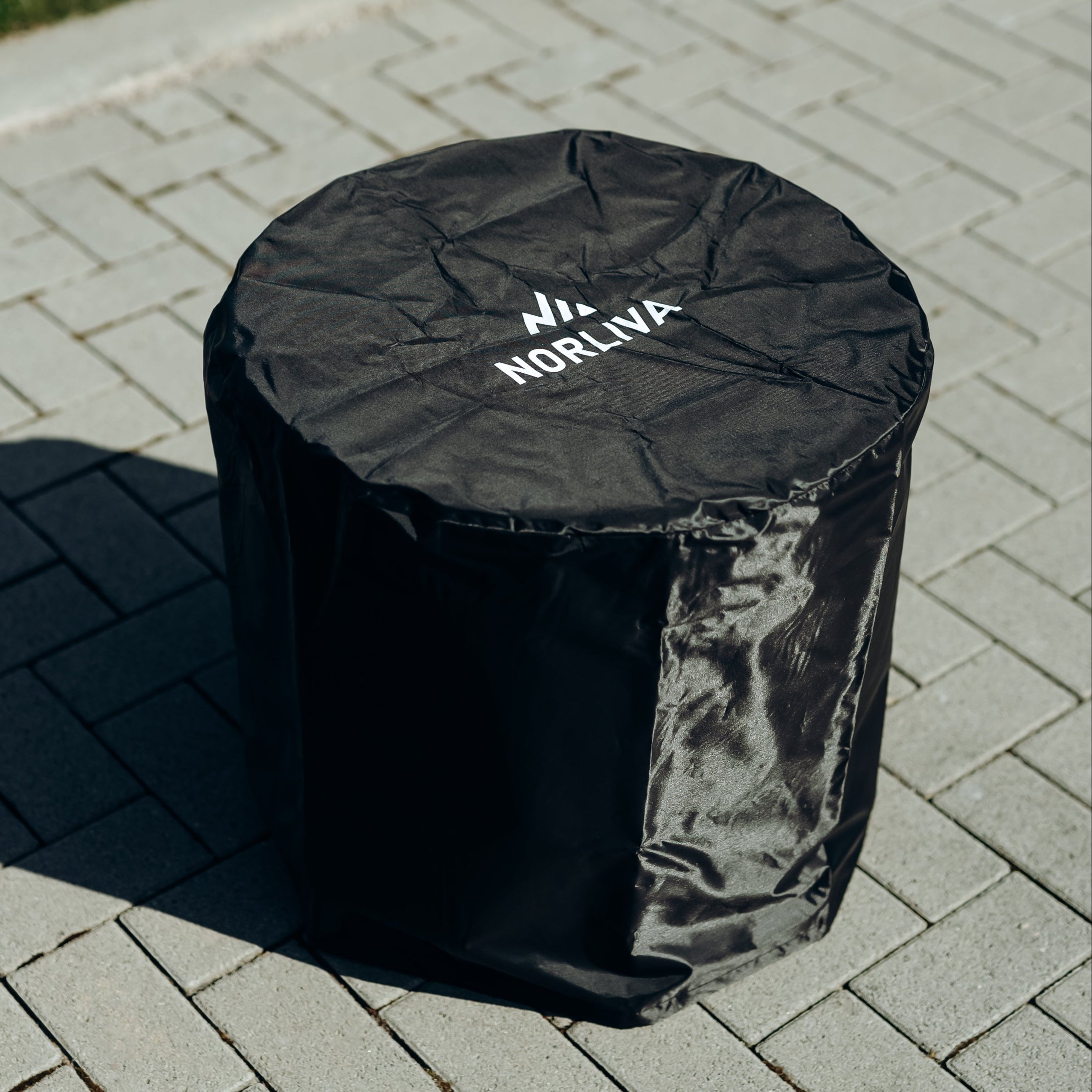 Set: Skara + Deckel + Feuerplatten-Grill + Pizzaofen-Aufsatz